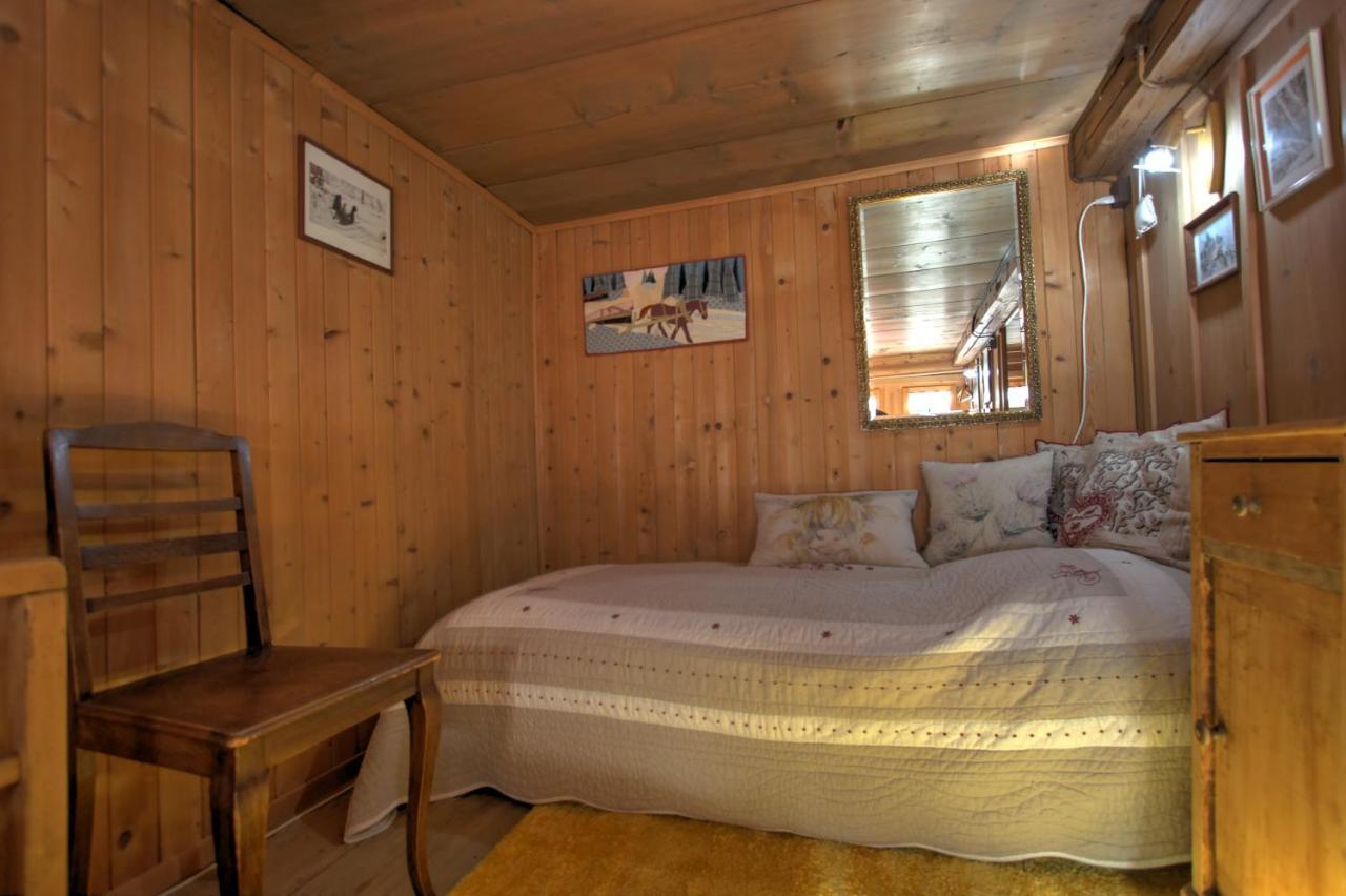 B&B La Pivoine Rossiniere Exterior photo